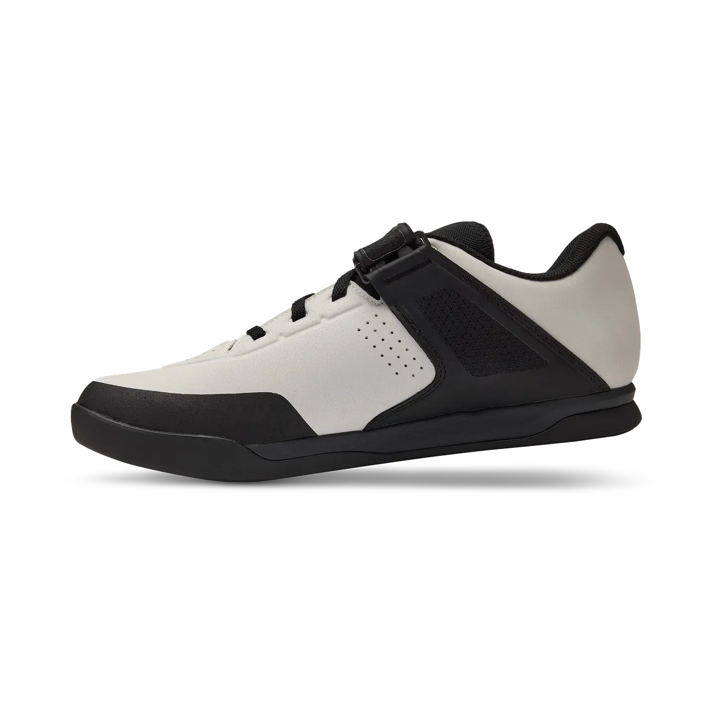 ZAPATILLA GIRO CHAMBER III WHITE/BLACK - Bianchi Store