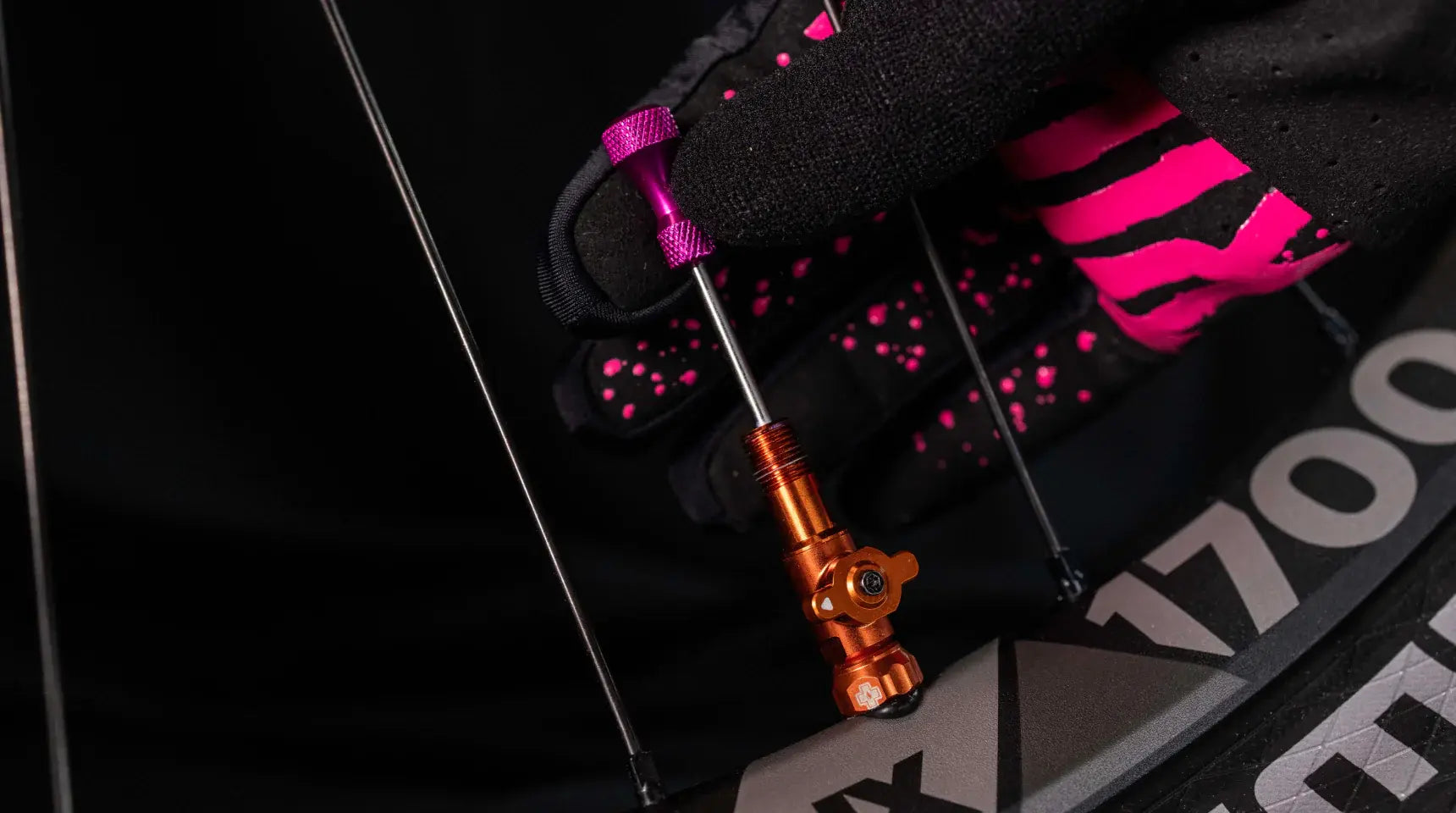 VARILLA MEDIDOR DE LIQUIDO TUBULAR MUC-OFF HEY DIPSTICK! - Bianchi Store
