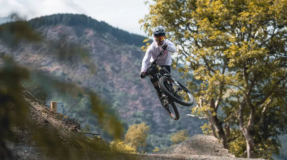 Muc-Off Long Sleeve Riders Jersery White L Muc-off