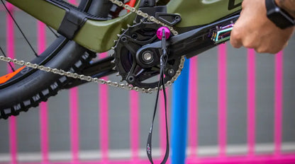 HERRAMIENTA DE TRANSMISIÓN MUC-OFF EBIKE PINK Muc-off