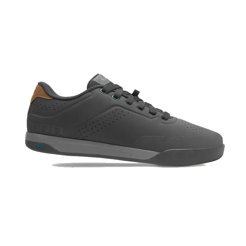 ZAPATILLA GIRO LATCH BLACK/DARK SHADOW Giro
