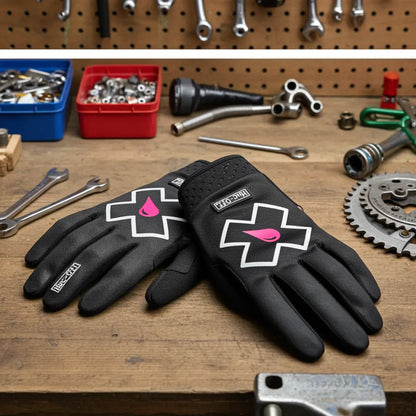 GUANTE DE BICICLETA MUC-OFF BLACK LOGO Muc-off